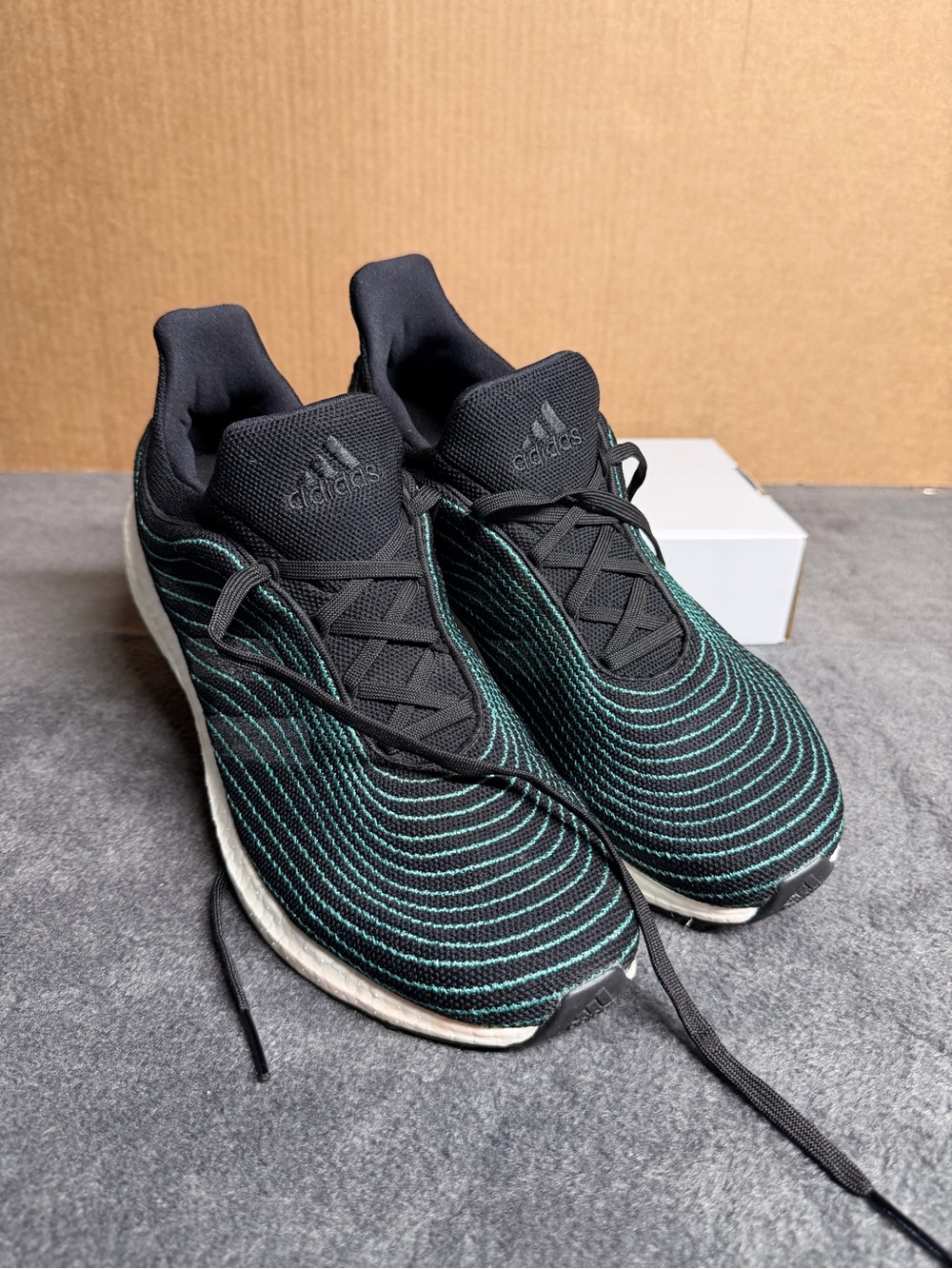 Adidas UltraBoost DNA Parley Core Black Blue Spirit Wave Men Size - Picture 9 of 11